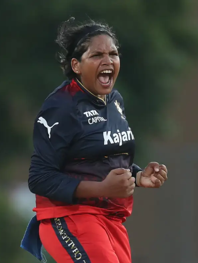 Sobhana Asha becomes the first indian to take a Five-Wicket Haul in WPL